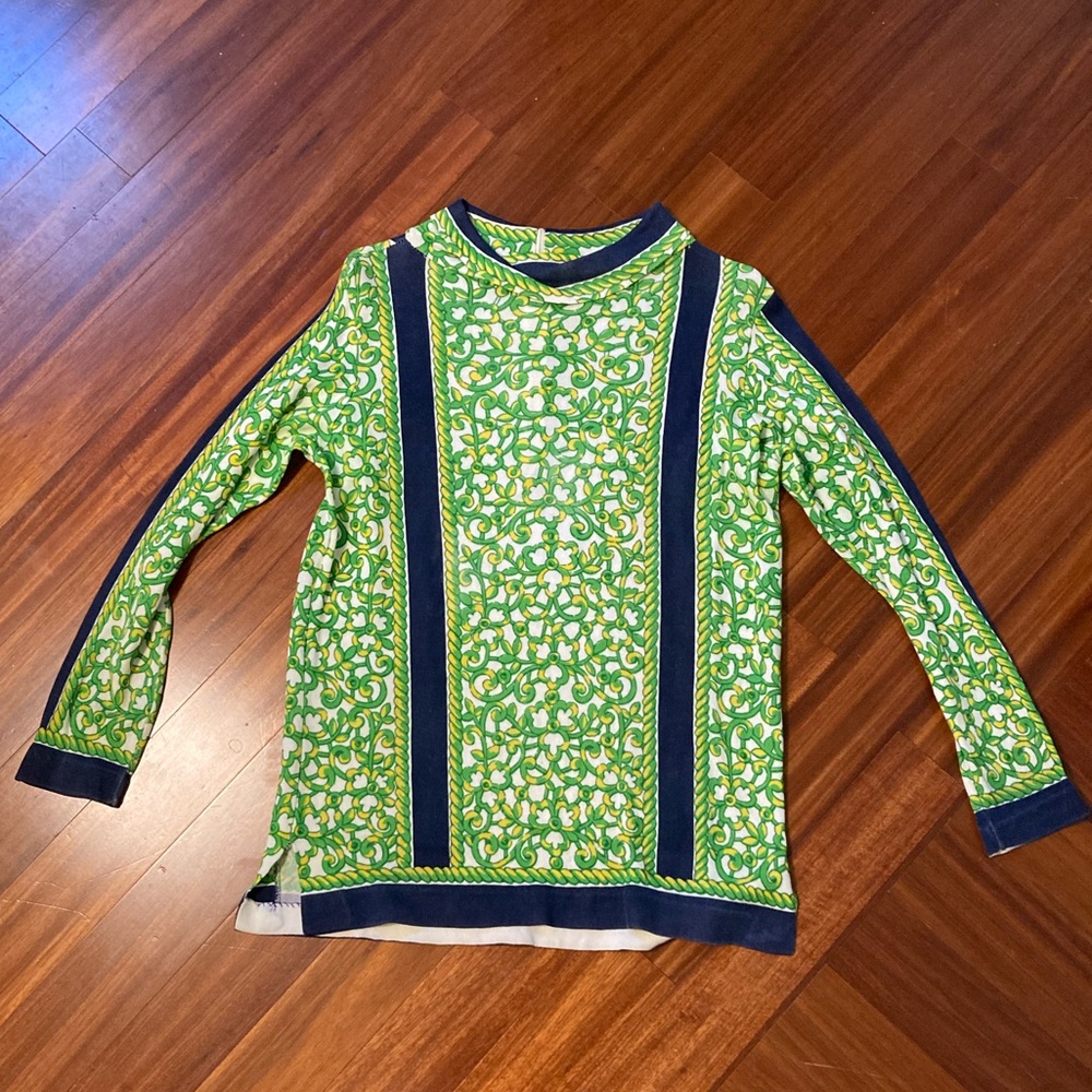 Vintage Long Sleeve Zip Back Top